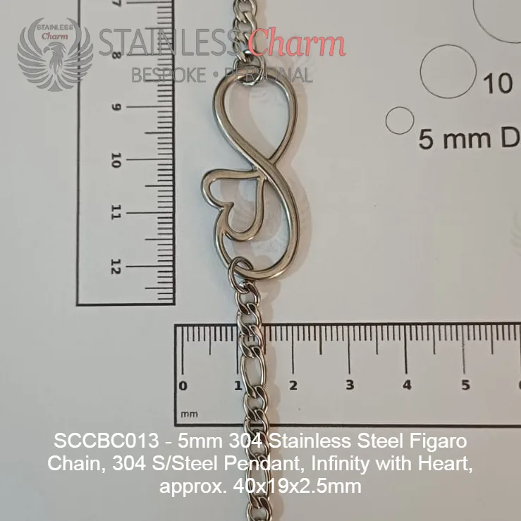 STAINLESS STEEL CHARM BRACELET