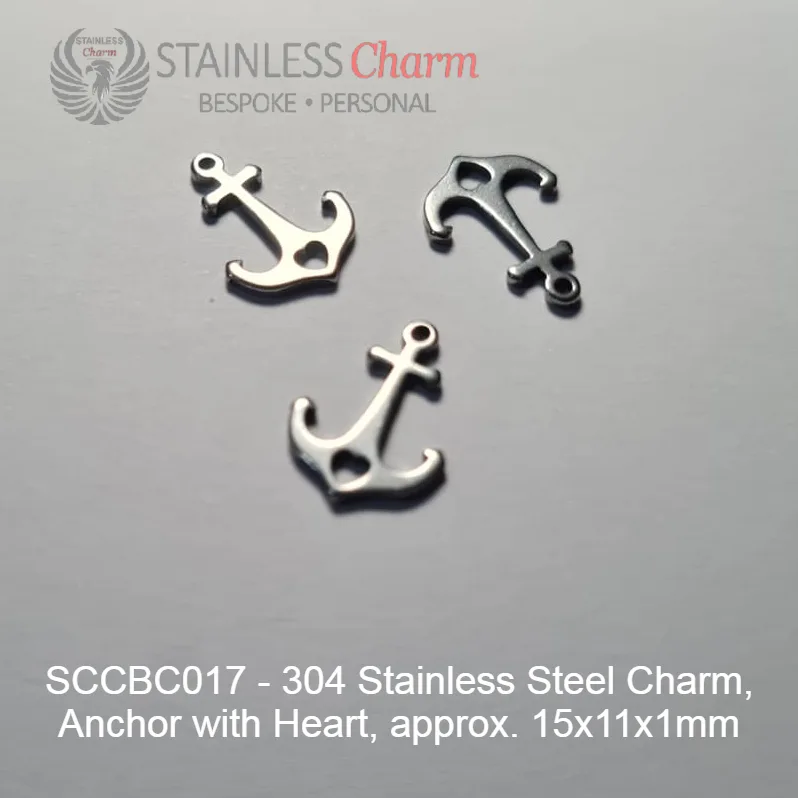 STAINLESS STEEL CHARM BRACELET