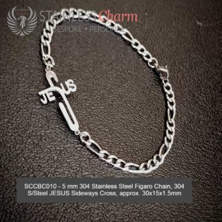 STAINLESS STEEL CHARM BRACELET