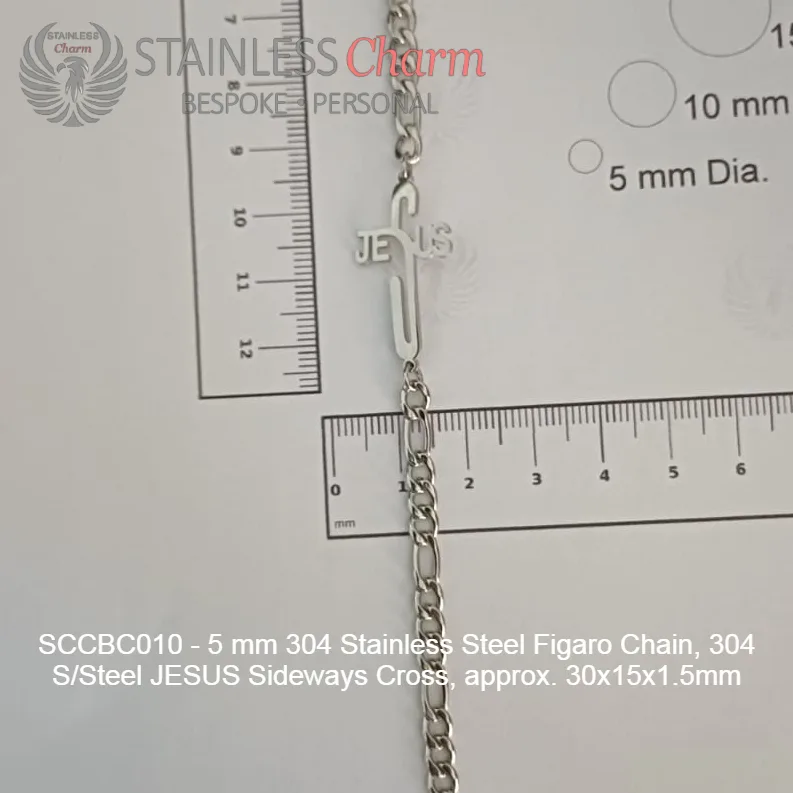 STAINLESS STEEL CHARM BRACELET